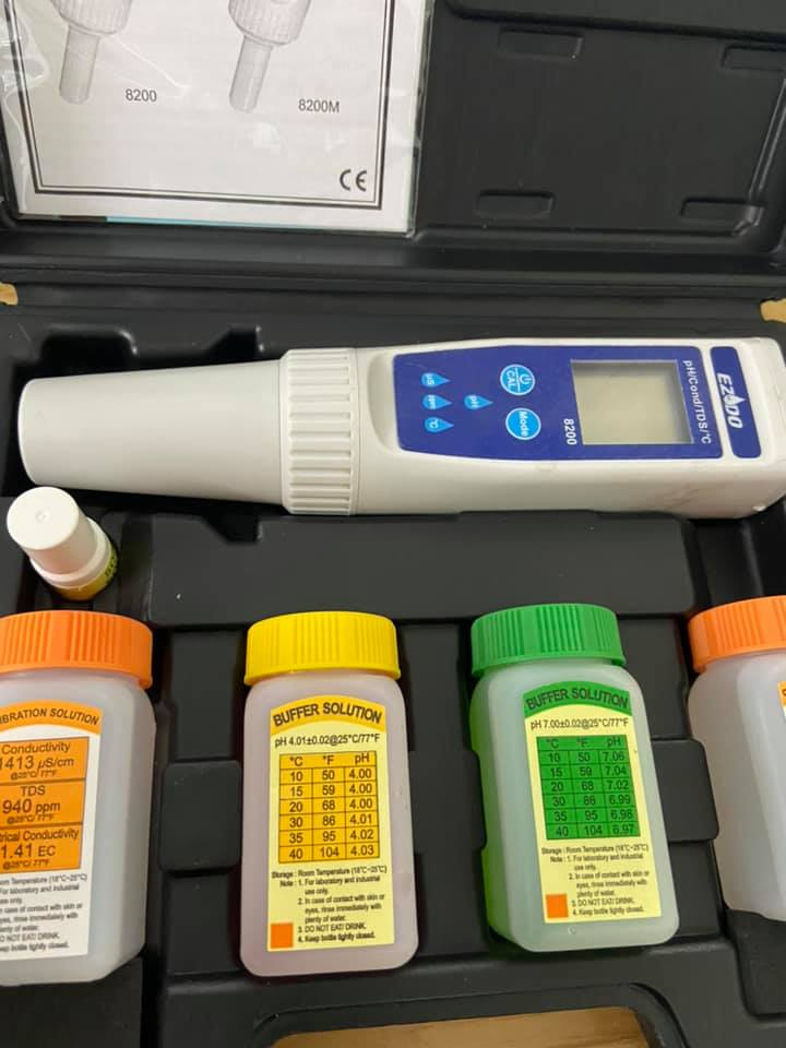 Thiết bị đo pH, nhiệt độ, độ dẫn, muối (Dạng bút, chống thấm nước) model 8200