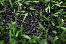 Hạt cao su tái chế trải sân cỏ nhân tạo